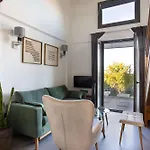 Eneos Boutique Residences - Poolside & Garden Retreats Koróni