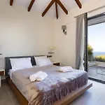 Hotel Eneos Boutique Residences - Poolside & Garden Retreats *