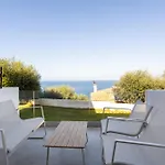 Hotel Eneos Boutique Residences - Poolside & Garden Retreats *