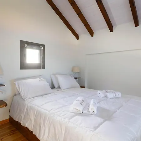 Hotel Eneos Boutique Residences - Poolside & Garden Retreats *