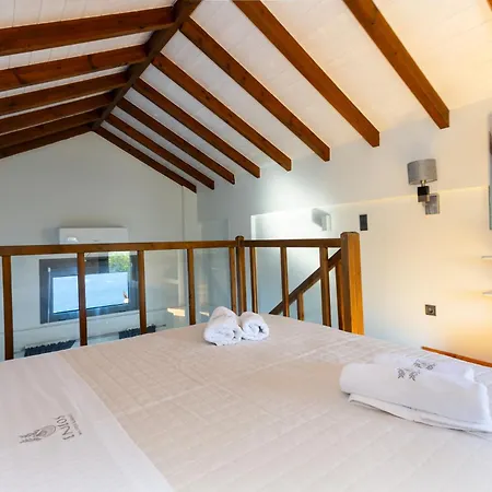 Hotel Eneos Boutique Residences - Poolside & Garden Retreats *