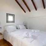 Szálloda Eneos Boutique Residences - Poolside & Garden Retreats *