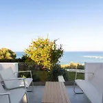 Szálloda Eneos Boutique Residences - Poolside & Garden Retreats *