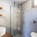 Eneos Boutique Residences - Poolside & Garden Retreats ホテル