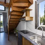 ホテル Eneos Boutique Residences - Poolside & Garden Retreats Koróni