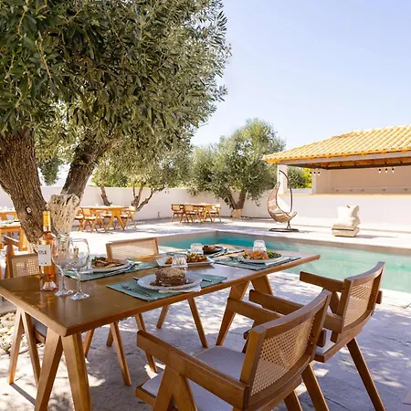 Eneos Boutique Residences - Poolside & Garden Retreats Ξενοδοχείο