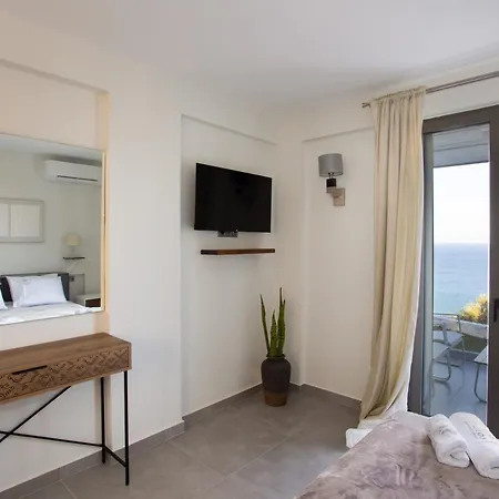 Ξενοδοχείο Eneos Boutique Residences - Poolside & Garden Retreats