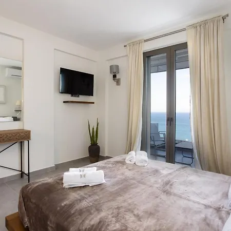 Eneos Boutique Residences - Poolside & Garden Retreats Ξενοδοχείο *