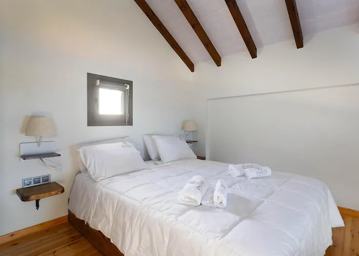 Hotel Eneos Boutique Residences - Poolside & Garden Retreats *