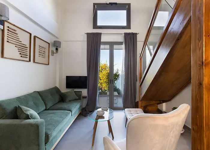 Hotel Eneos Boutique Residences - Poolside & Garden Retreats