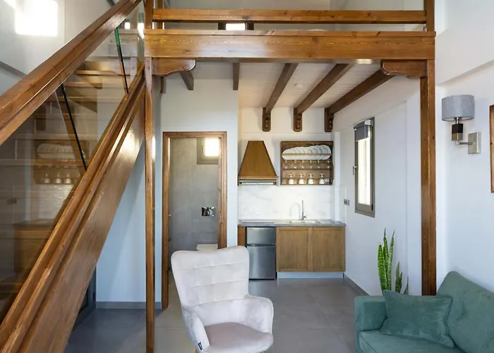 Eneos Boutique Residences - Poolside & Garden Retreats Hotel *