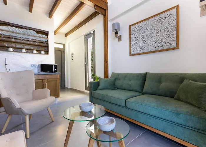 Hotel Eneos Boutique Residences - Poolside & Garden Retreats Koroni (Messinia)