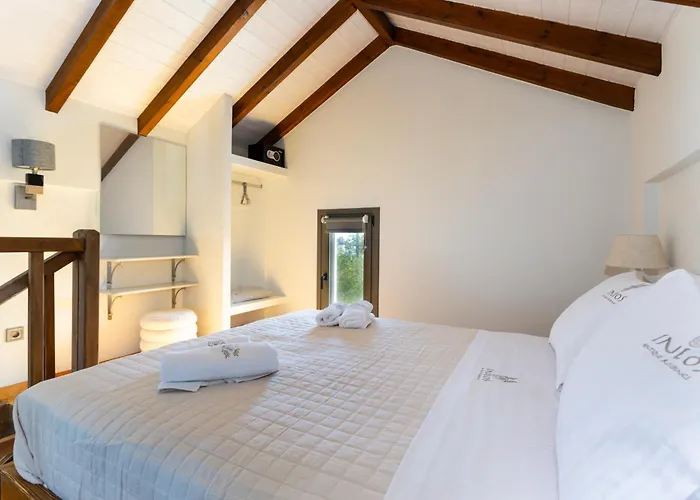 Hotel Eneos Boutique Residences - Poolside & Garden Retreats Koroni (Messinia)