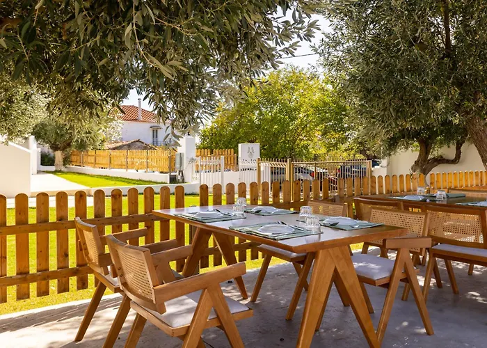 Hotel Eneos Boutique Residences - Poolside & Garden Retreats Koróni