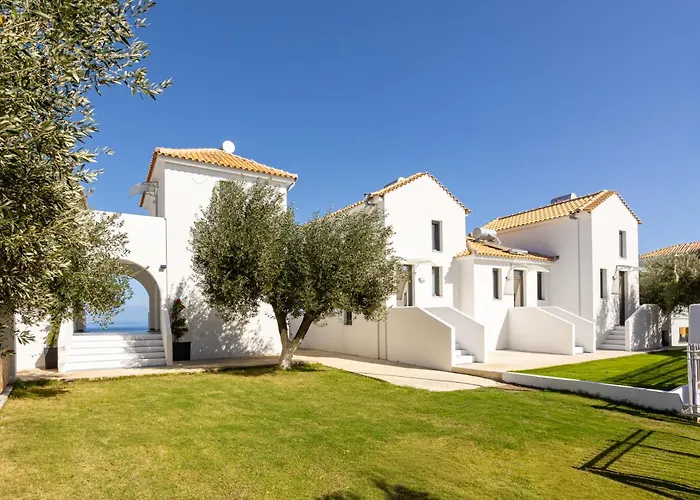 Eneos Boutique Residences - Poolside & Garden Retreats * Koroni (Messinia)