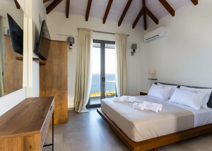 Eneos Boutique Residences - Poolside & Garden Retreats Hotel *