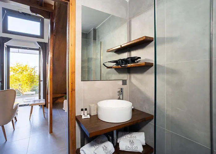 Hotel Eneos Boutique Residences - Poolside & Garden Retreats Koroni (Messinia)